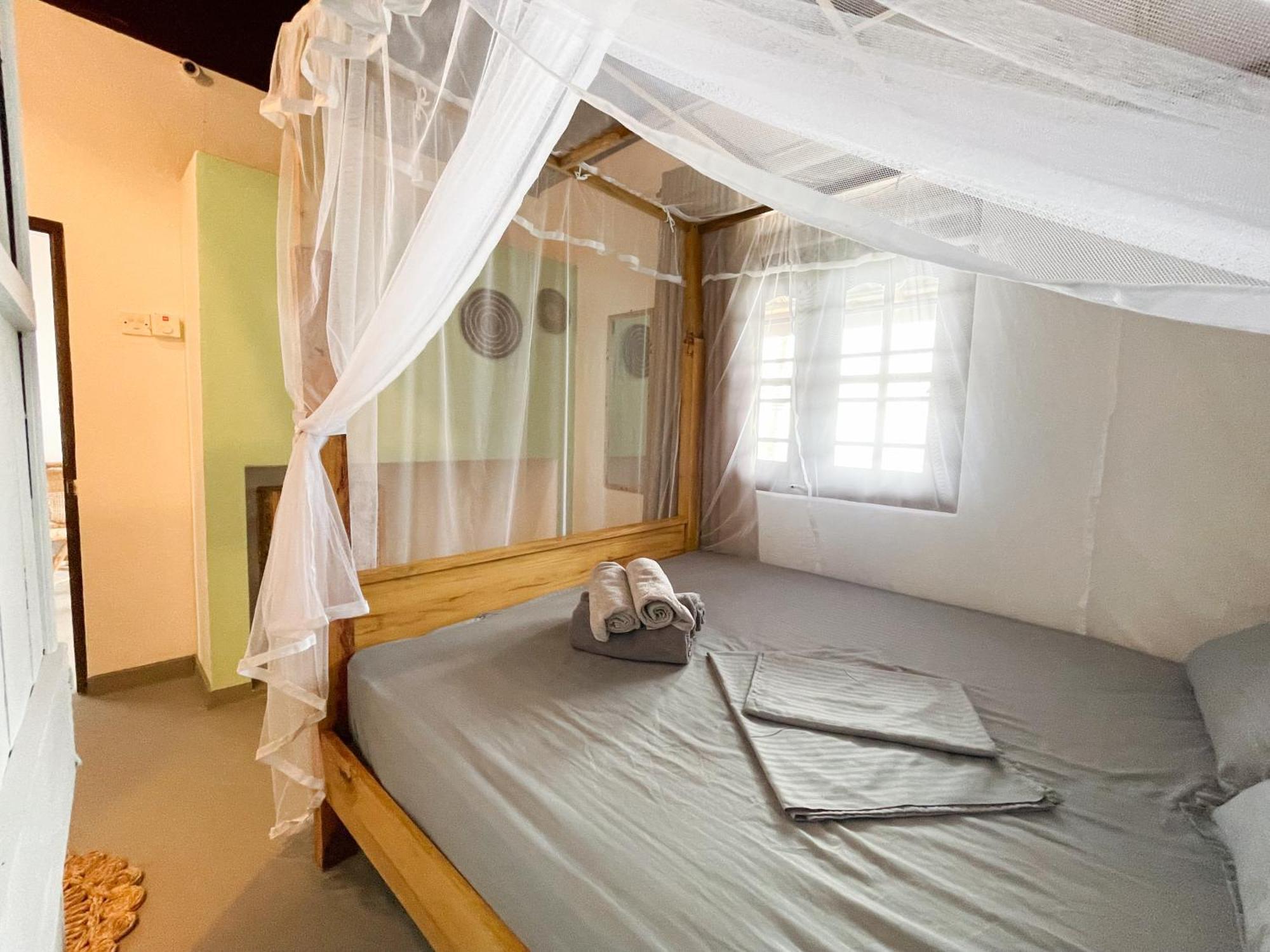Just Another Guesthouse Polhena Экстерьер фото