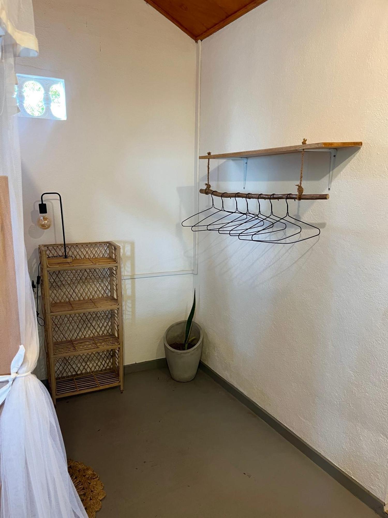 Just Another Guesthouse Polhena Экстерьер фото